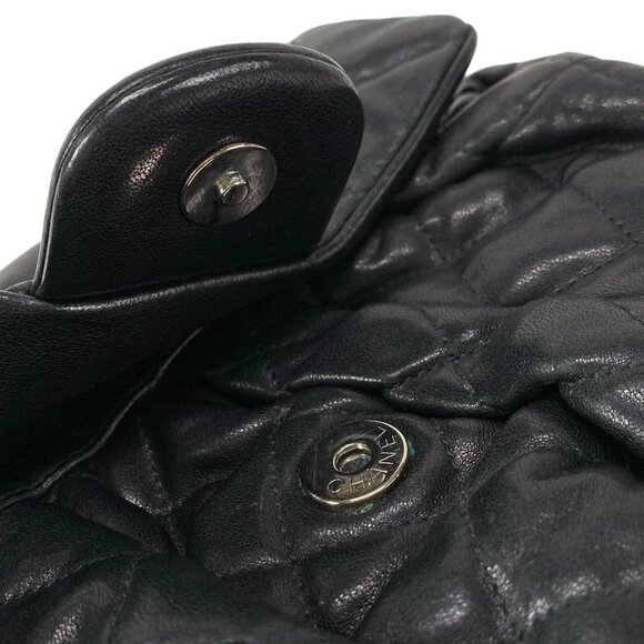 Auth CHANEL Chain Around / Matelasse A49889 Black Leather Shoulder Bag - Picture 11 of 16